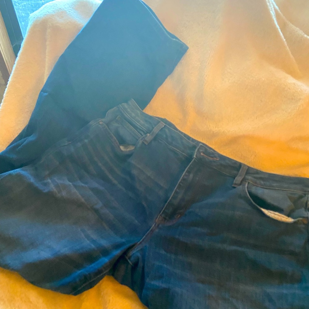 Ana jeans
